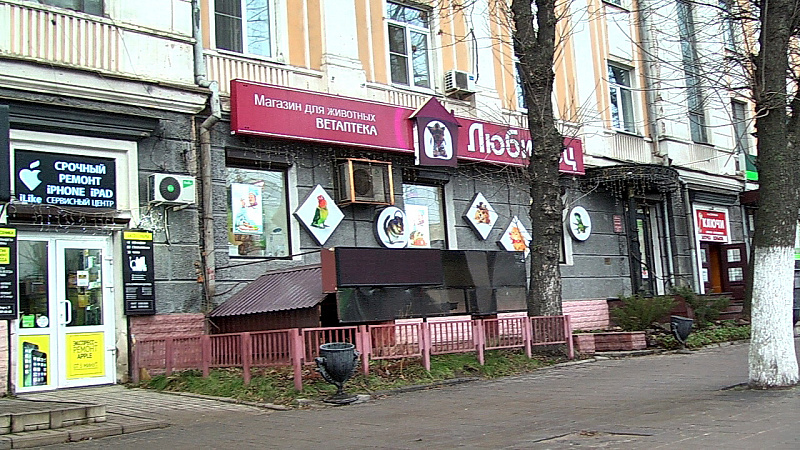 В Твери предприниматели могут получить штраф за информационные конструкции, не прошедшие процедуру согласования